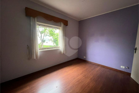 Casa à venda com 4 quartos, sendo 1 suíte, em Vila Mascote, São Paulo, SP