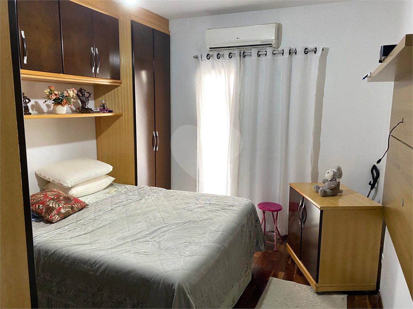 Sobrado à venda com 3 quartos, sendo 1 suíte, em Vila Nova Mazzei, São Paulo, SP