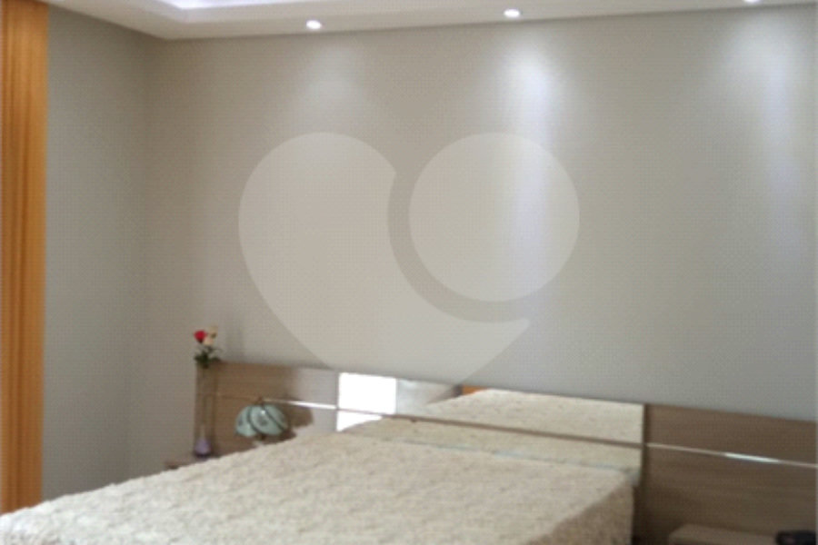 Sobrado à venda com 5 quartos, sendo 3 suítes, em Vila Guilherme, São Paulo, SP