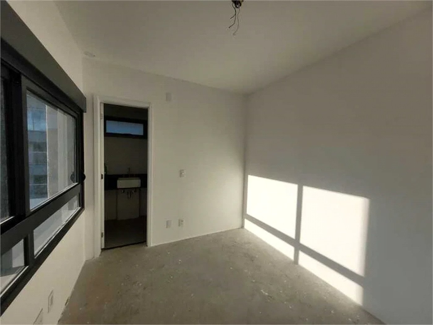 Apartamento à venda com 3 suítes em Água Branca, São Paulo, SP