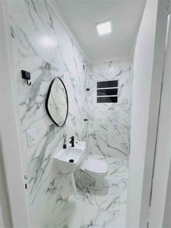 Apartamento à venda com 2 quartos em Lopes de Oliveira, Sorocaba, SP