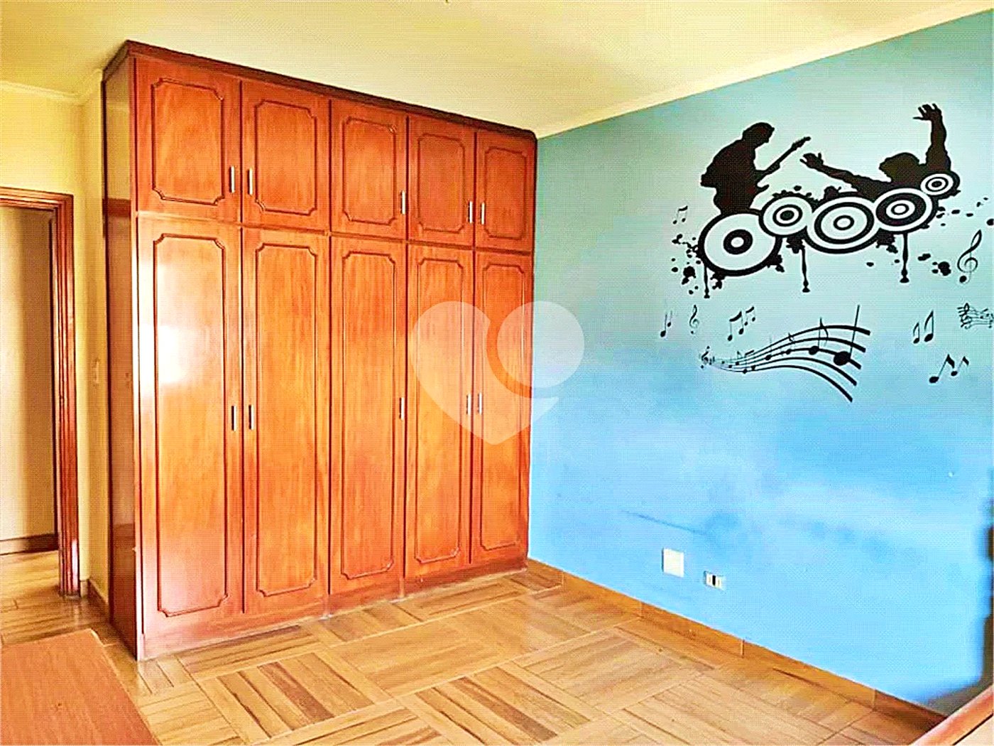 Sobrado à venda ou para alugar com 4 quartos, sendo 1 suíte, em Jardim Franca, São Paulo, SP