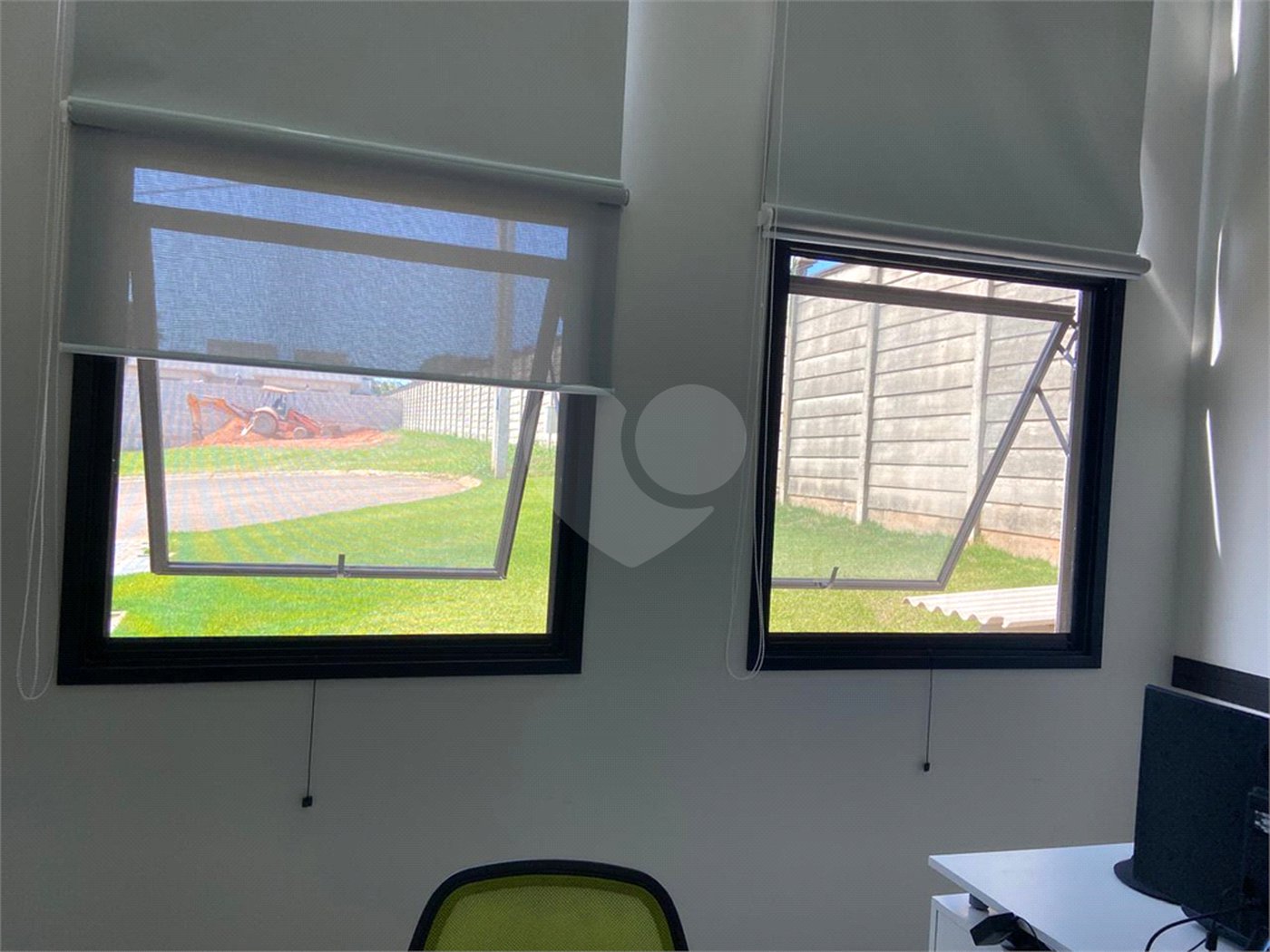 Casa à venda com 3 suítes no condomínio Terras de Santa Teresa, Itupeva - SP