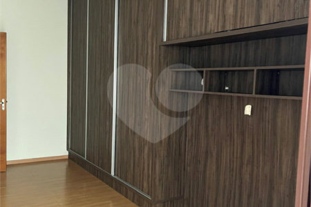 Casa à venda com 3 quartos, sendo 1 suíte, em Ipê, Três Lagoas, MS