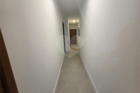 Cobertura à venda ou para alugar com 3 quartos, sendo 1 suíte, em Tijuca, Rio de Janeiro, RJ