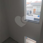 Sobrado à venda com 3 quartos, sendo 1 suíte,  no Centro, Bom Jesus dos Perdões, SP