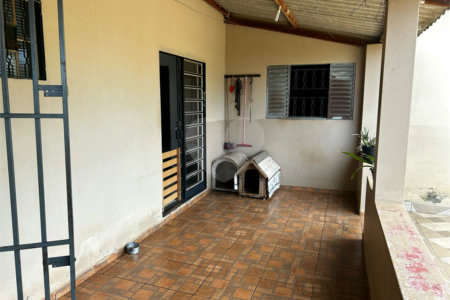 Sobrado à venda com 3 quartos, sendo 2 suítes, em Vila Mazzei, Itapetininga, SP