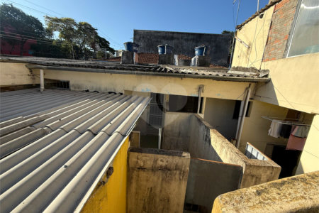 Sobrado à venda com 5 quartos em Vila Marari, São Paulo, SP