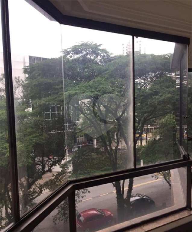 Apartamento à venda com 4 suítes em Vila Andrade, São Paulo, SP