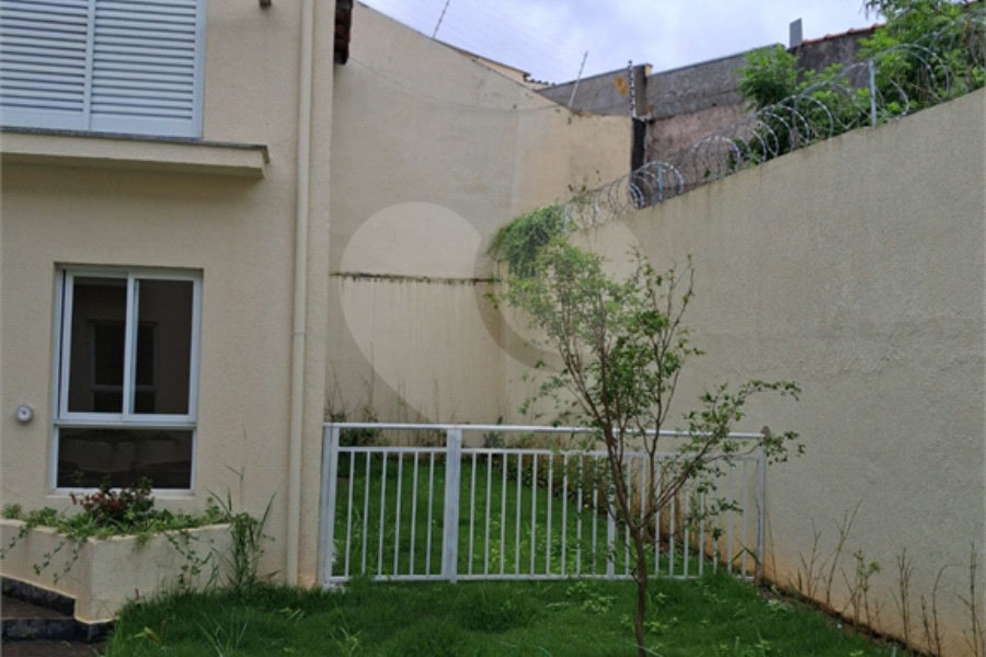 Casa à venda com 2 suítes no condomínio Residencial Vila de Motalegre, São Paulo - SP