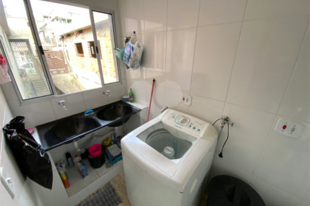 Casa à venda com 2 quartos, sendo 1 suíte, em Jardim Santa Inês, Suzano, SP