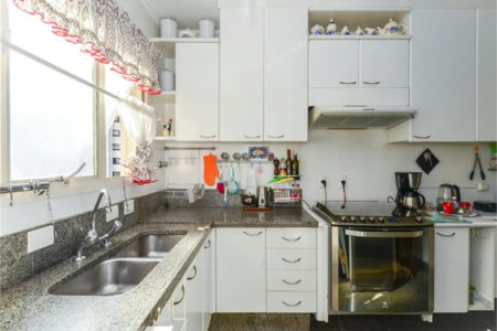 Apartamento à venda com 3 suítes em Vila Suzana, São Paulo, SP
