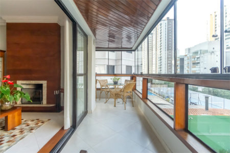 Apartamento à venda com 3 suítes em Chácara Flora, São Paulo, SP