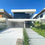 Duplex à venda com 6 suítes em Riviera, Bertioga, SP