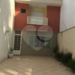 Casa à venda com 4 quartos, sendo 2 suítes,  em Vila Monumento, São Paulo, SP