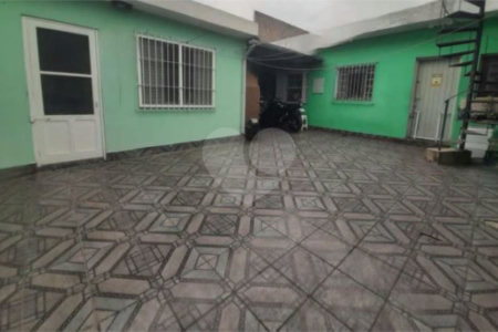 Sobrado à venda com 5 quartos, sendo 1 suíte, em Jardim Sabará, São Paulo, SP