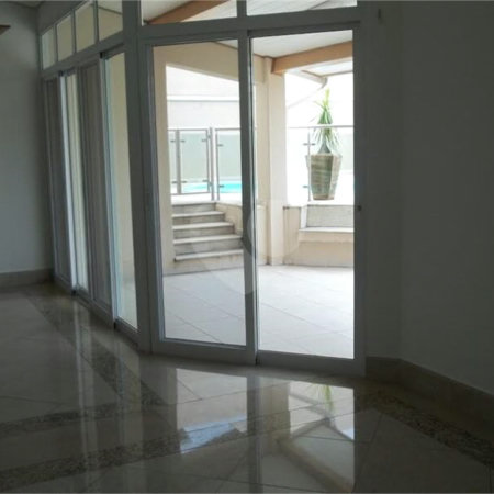 Casa à venda com 4 suítes no condomínio Residencial Santa Clara, Indaiatuba - SP