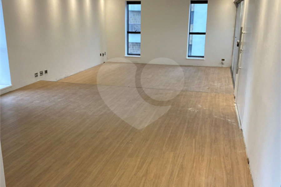 Apartamento à venda com 4 suítes em Santana, São Paulo, SP