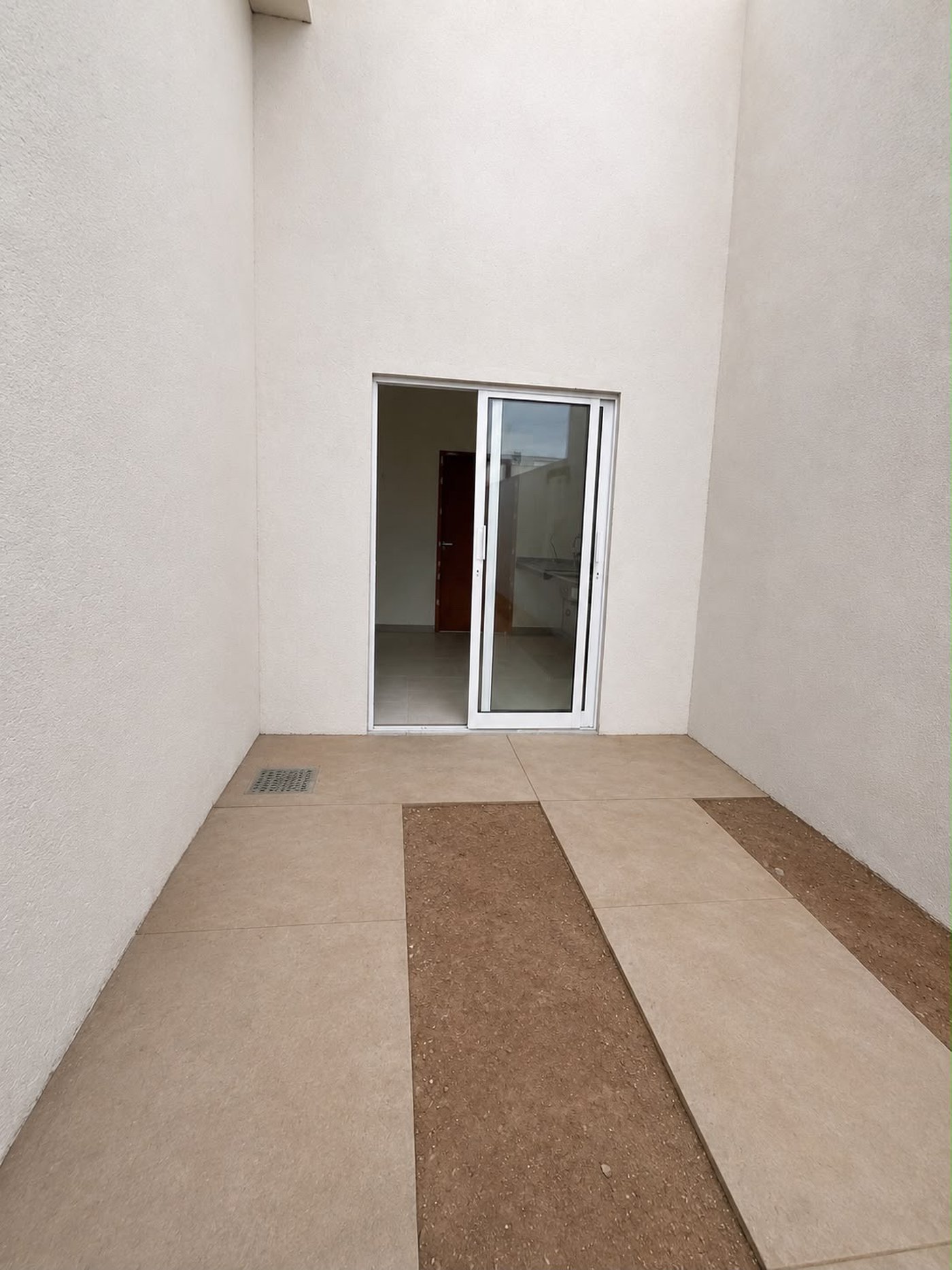Casa à venda com 2 suítes em Jardim das Paineiras, Três Lagoas, MS