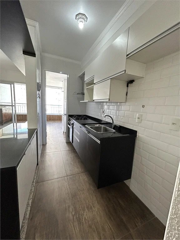 Apartamento à venda com 3 quartos, sendo 1 suíte,  em Jardim Umarizal, São Paulo, SP