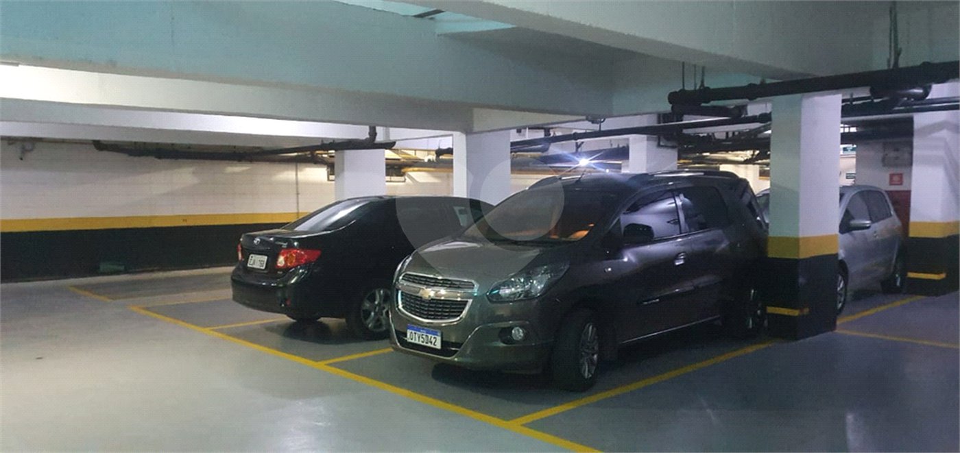 Apartamento à venda com 4 quartos, sendo 3 suítes,  em Perdizes, São Paulo, SP