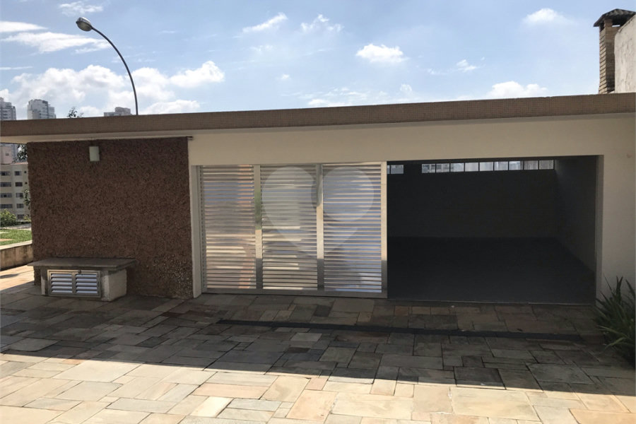 Sobrado à venda com 5 quartos, sendo 1 suíte, em Santana, São Paulo, SP