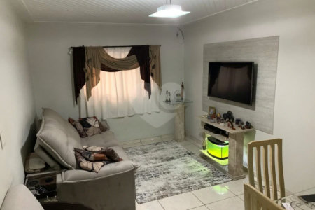 Sobrado à venda com 2 quartos em Vila Mazzei, São Paulo, SP