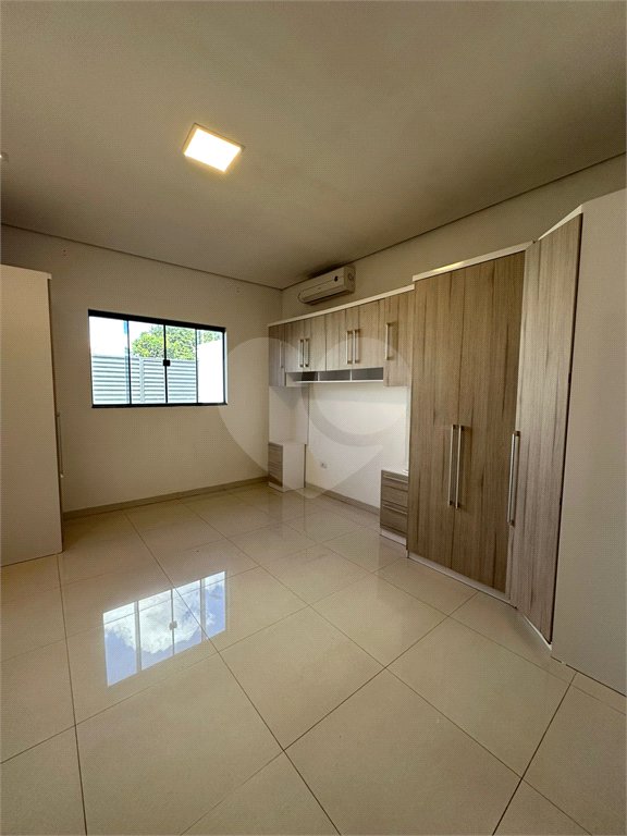 Casa à venda com 3 quartos, sendo 1 suíte,  em Jardim Estoril, Ponta Porã, MS