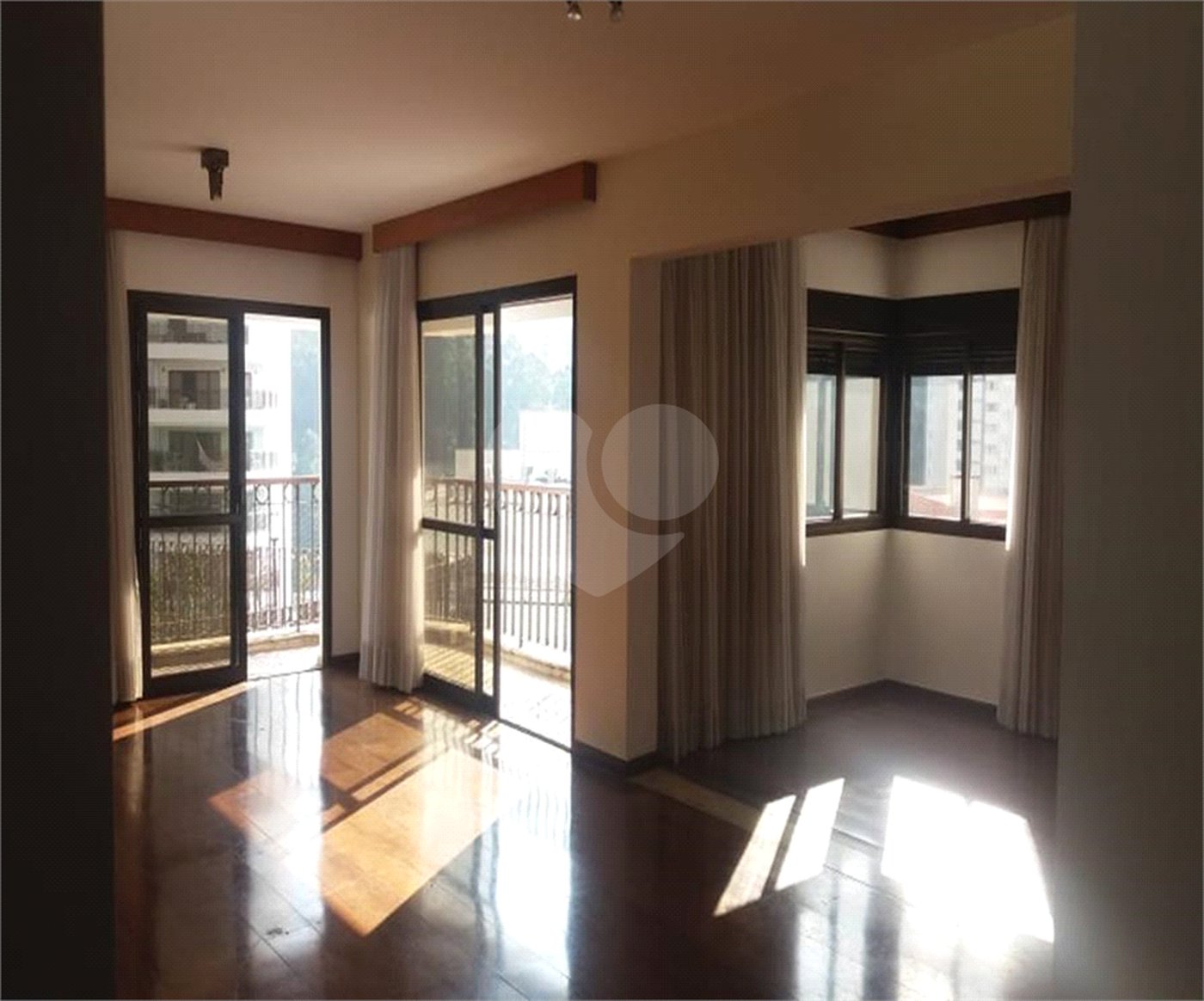 Apartamento à venda com 4 quartos, sendo 3 suítes,  em Vila Andrade, São Paulo, SP