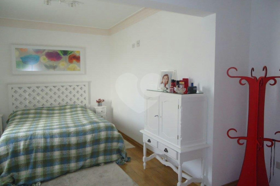 Apartamento à venda ou para alugar com 4 quartos, sendo 3 suítes, em Santana, São Paulo, SP