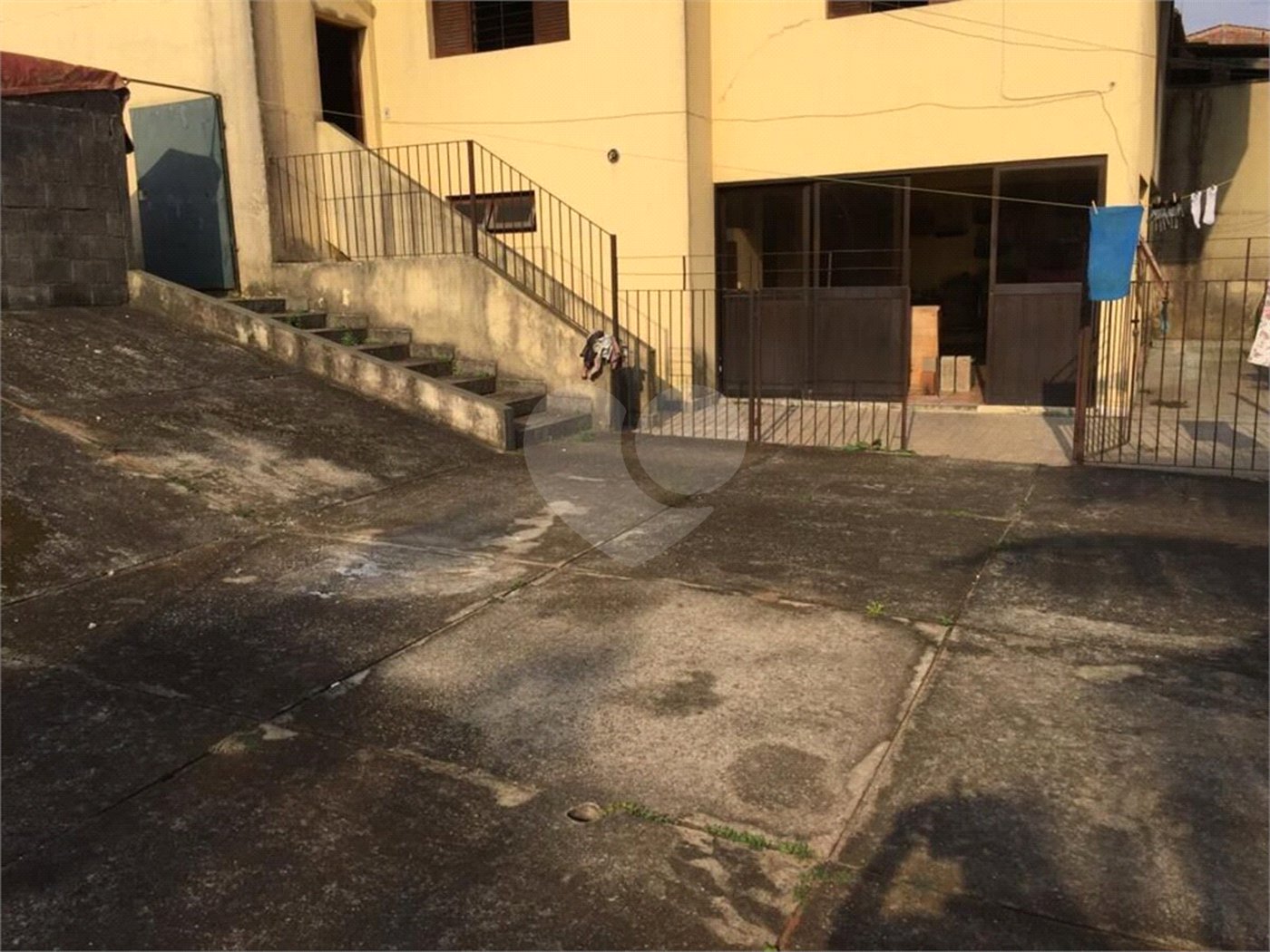 Casa à venda com 4 quartos, sendo 2 suítes,  em Vila Oliveira, Mogi das Cruzes, SP
