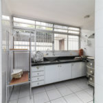 Casa à venda com 3 quartos, sendo 2 suítes, em Alto de Pinheiros, São Paulo, SP