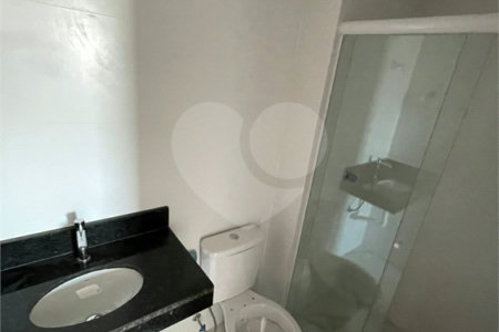 Apartamento à venda com 2 quartos, sendo 1 suíte,  em Parada Inglesa, São Paulo, SP