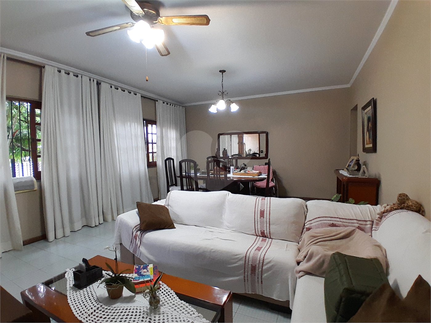 Casa Térrea à venda com 4 quartos, sendo 1 suíte, em Parque Continental, São Paulo, SP