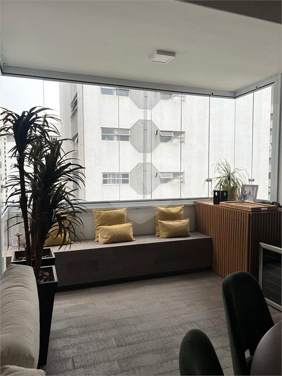 Apartamento à venda com 2 quartos, sendo 1 suíte, em Jardim Paulista, São Paulo, SP