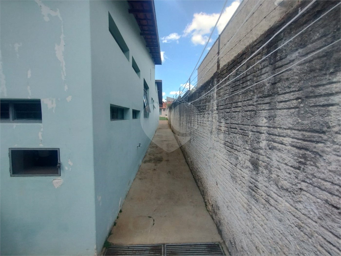 Casa à venda com 5 quartos, sendo 1 suíte, em Parque da Lagoa, Itapetininga, SP