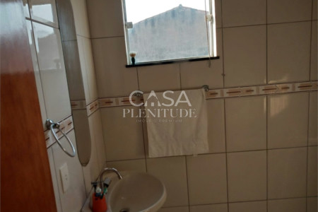 Sobrado à venda com 3 quartos, sendo 1 suíte,  em Wanel Ville, Sorocaba, SP