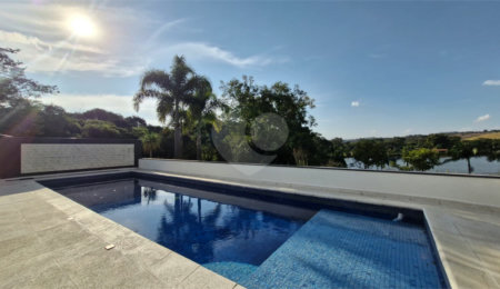 Casa à venda ou para alugar com 5 quartos, sendo 4 suítes,  no condomínio Shamballa II, Atibaia - SP