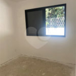 Casa à venda com 2 suítes no condomínio Vila Ilha de Creta, Valinhos - SP