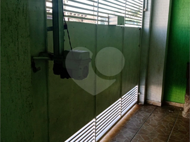 Sobrado à venda com 6 quartos em Horto, São Paulo, SP