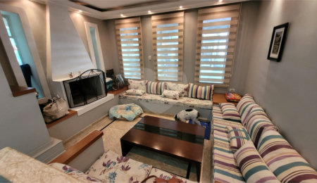 Casa de Vila à venda com 3 quartos, sendo 2 suítes,  em Jardim Marajoara, São Paulo, SP