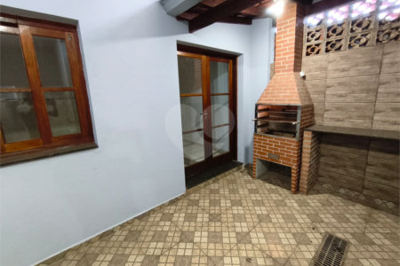 Casa à venda com 7 quartos, sendo 2 suítes,  no Centro, Itapetininga, SP