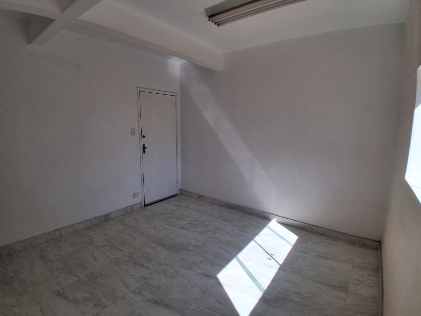 Sala à venda, 57 m² por R$ 200.000,00 - Aparecida - Santos/SP