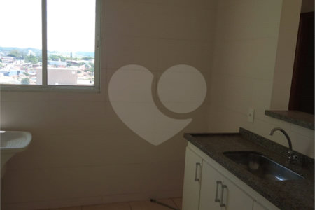 Apartamento com 2 dormitórios.