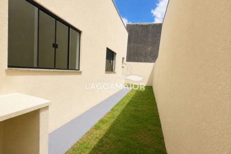 Casa à venda com 2 quartos, sendo 1 suíte, em Vila Nova, Três Lagoas - MS