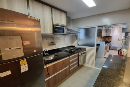 Apartamento à venda com 2 quartos, sendo 1 suíte, em Santa Teresinha, São Paulo, SP
