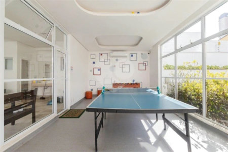 Apartamento à venda com 3 suítes em Vila Romana, São Paulo, SP