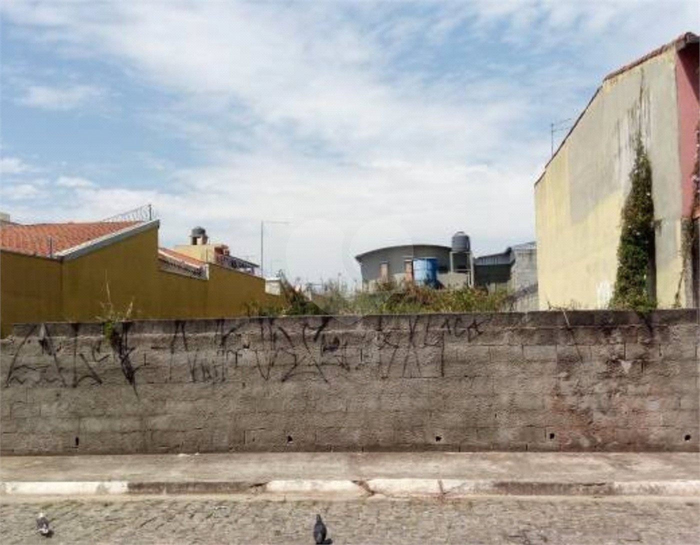 Terreno à venda em Vila Urupês, Suzano, SP