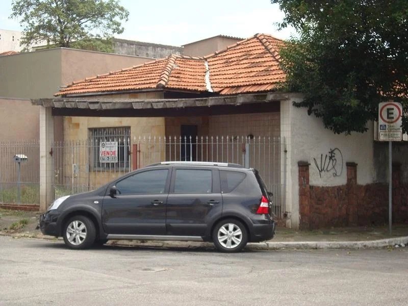 Casa Térrea à venda com 3 quartos em Vila Cordeiro, São Paulo, SP