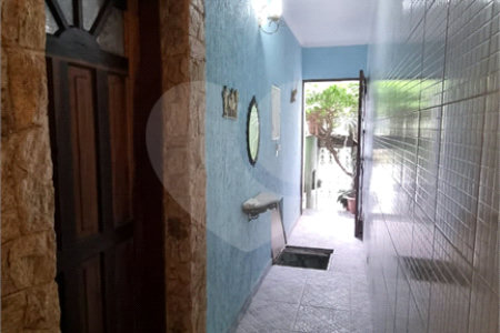 Sobrado à venda com 4 quartos em Vila Dom Pedro II, São Paulo, SP
